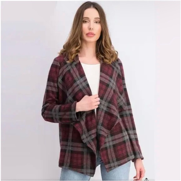 NWT BB Dakota Checkered Cardigan in Burgundy Combo Size Medium - Picture 1 of 8